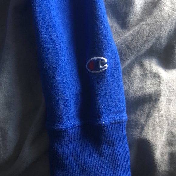 Champion hoodie - Picture 2 of 4
